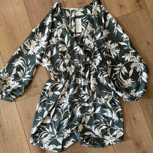 Abercrombie Long-Sleeve Easy Waist Romper